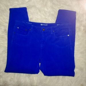 💙 Cobalt blue skinny ankle jeans